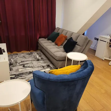 Apartment Garland Centre Apartment, Crayford-dartford *