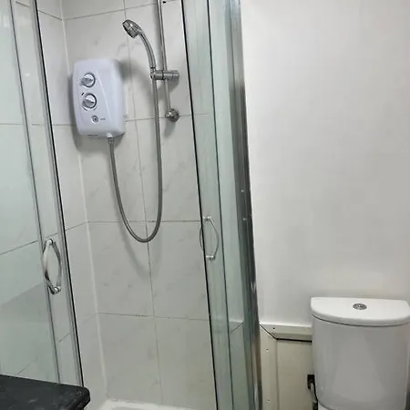 Ground Floor One Bedroom Flat Hyde Park In Central *