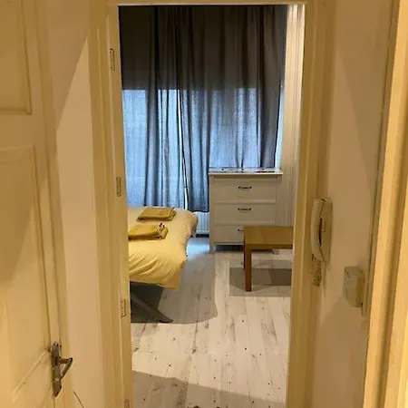 Apartment Ground Floor One Bedroom Flat Hyde Park In Central *