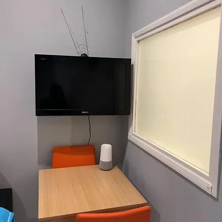 Apartment Ground Floor One Bedroom Flat Hyde Park In Central London