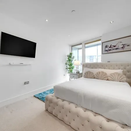 Large 2bed 2bath Beautiful River Views Greenwich Cutty Sark - Perfect For Long Stay, Business, Leisure And Relocations * لندن