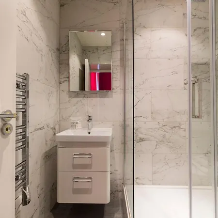 Hyde Park Apartment London