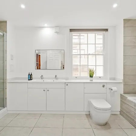 Hububb Luxury Knightsbridge Apartment London