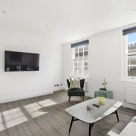 Hububb Luxury Knightsbridge Apartment *