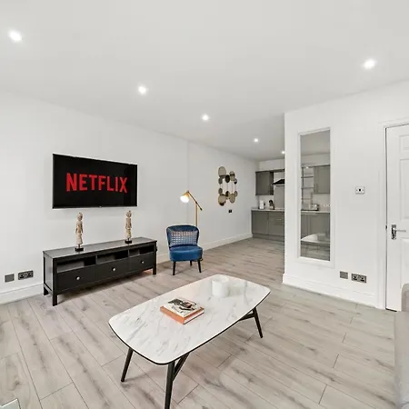 Hububb Luxury Knightsbridge Apartment