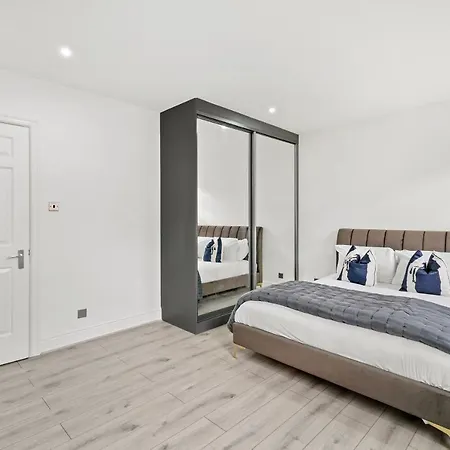 Hububb Luxury Knightsbridge Apartment London