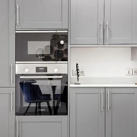 Hububb Luxury Knightsbridge Apartment *