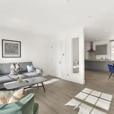 Hububb Luxury Knightsbridge Apartment