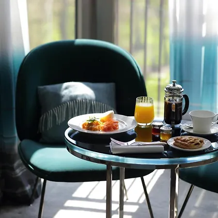 Otel The Athenaeum & Residences Londra
