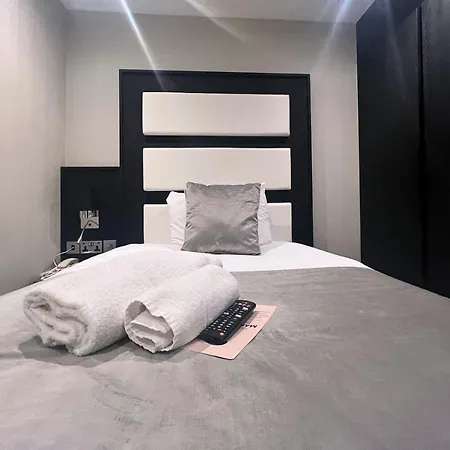 Hotel Hatton Garden 4*