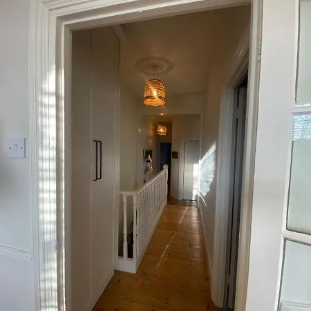 Stylish Apt Excel Olympic Close To Station לונדון