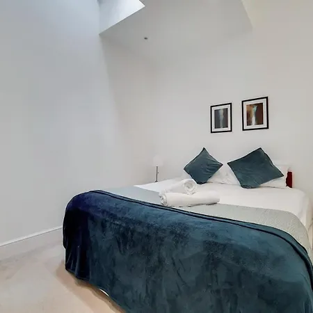 Apartment The Gloucester Residences London