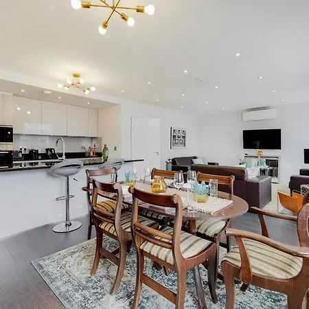 The Gloucester Residences Apartment *