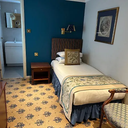 London Lodge Hotel 3*