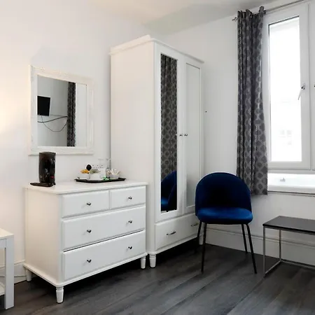 Village 3* Bexley