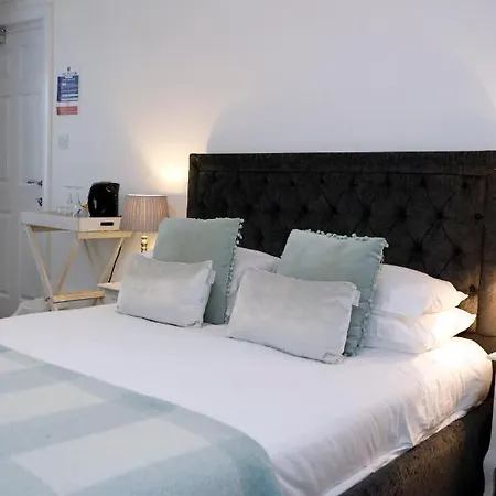Hotel Village 3*