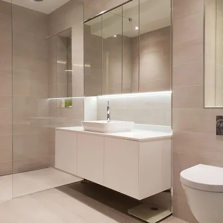 Deluxe Mayfair Luxury *