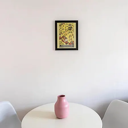 Convenient Studio Near Victoria Apartmán