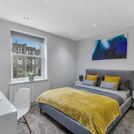 Private And Luxury In Central *