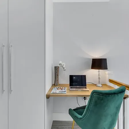 Private And Luxury In Central