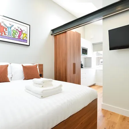 Leinster Square Serviced Aparthotel