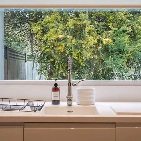 Apartment Dahomey - Streatham - *