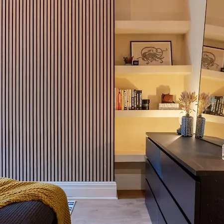 Apartment Dahomey - Streatham - *