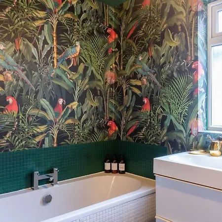 Dahomey - Streatham - * London