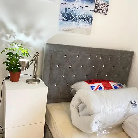 Apartment One Bedroom Flat Miles