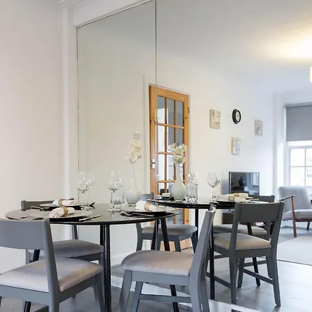 Apartment Chic Marble Arch London
