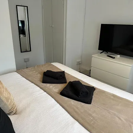 Apartment Lovely 2bedroom 4mins From Wimbledon Station *