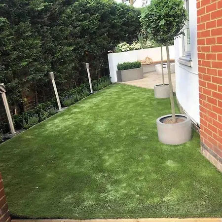 דירה •mangohauslondon• •airconditioned•garden•fire Pit•