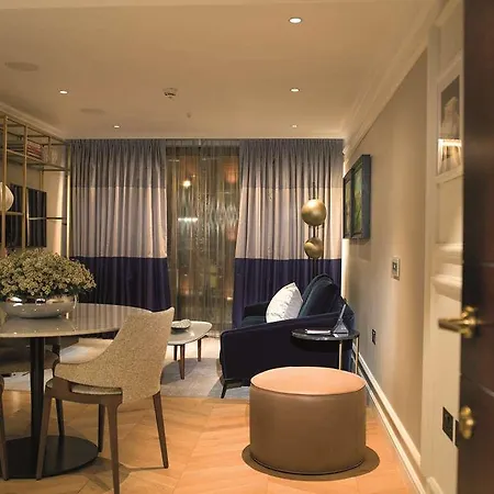 The Guardsman - Preferred And 5*