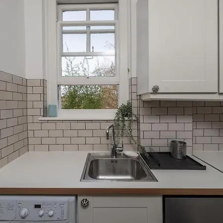 Trustay Westminster Appartement *