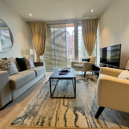 Apartment Battersea Power Station Living London
