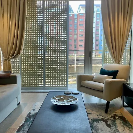 Apartment Battersea Power Station Living