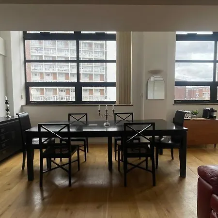 Second Nest Warehouse Appartement