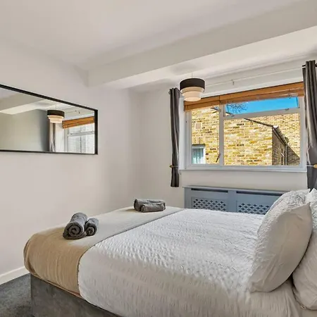 Lovely 3-bed Clapham Common * لندن
