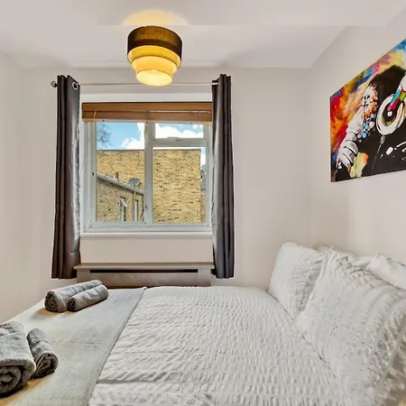 شقة Lovely 3-bed Clapham Common *