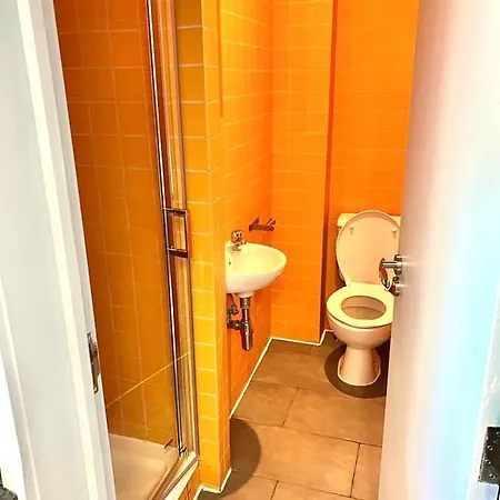 Guest house Croydon Stays *