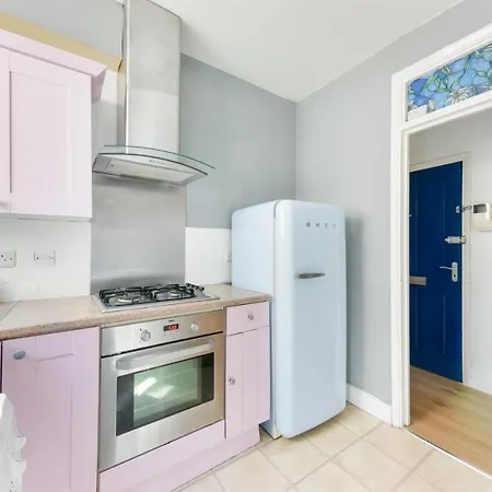 Cozy 1-bed In Brixton דירה לונדון