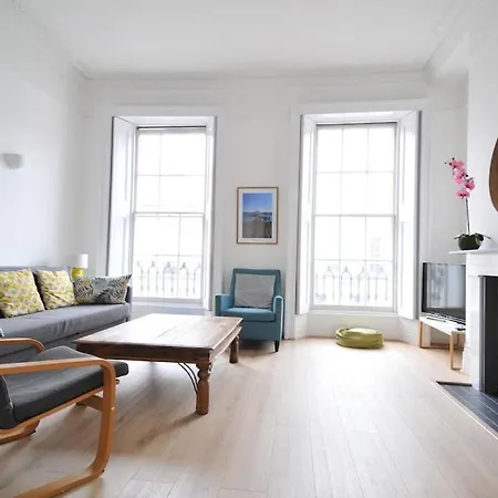 Beautiful Flat In Westminster *