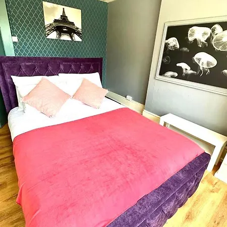 Guest house Croydon Stays