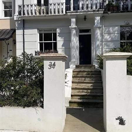 Sutherland Place شقة