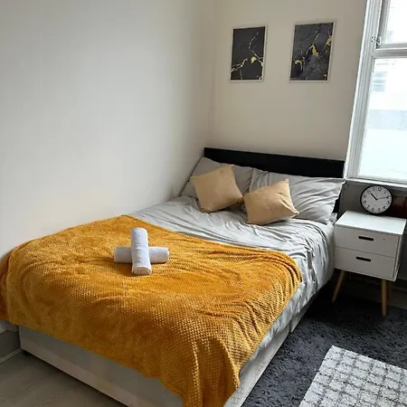 Superb Modern Flat In Kings Cross *
