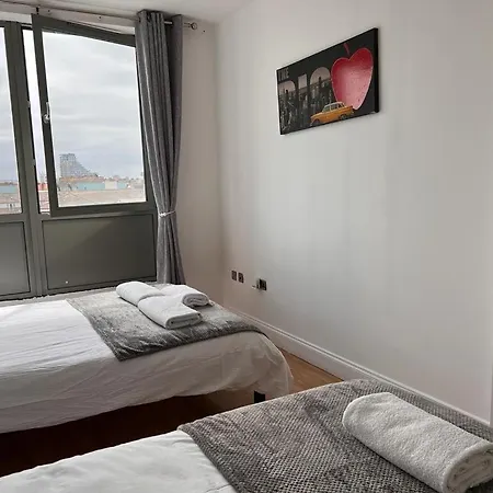 Cosy Entire In Whitechapel/commercial Rd Appartamento