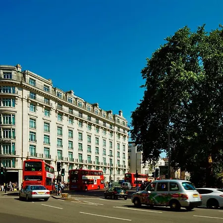 Marriott Park Lane Szálloda 5*