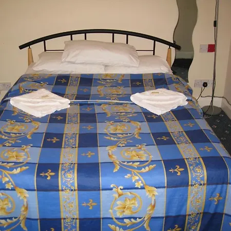 Sophia Hotel 2*