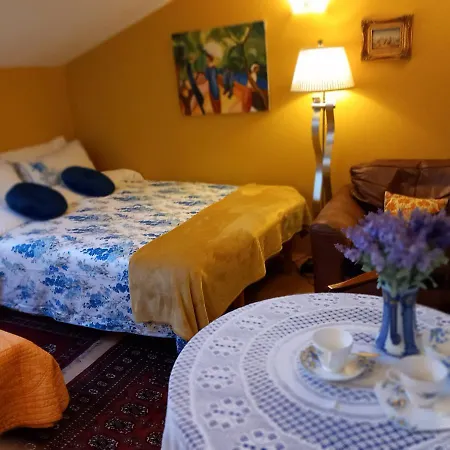 Juliette's Bed & Breakfast London