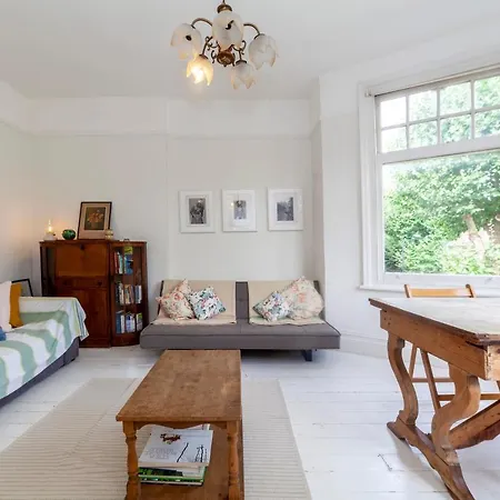 Lovely 1 Bdr Apt In Victorian House, Kilburn